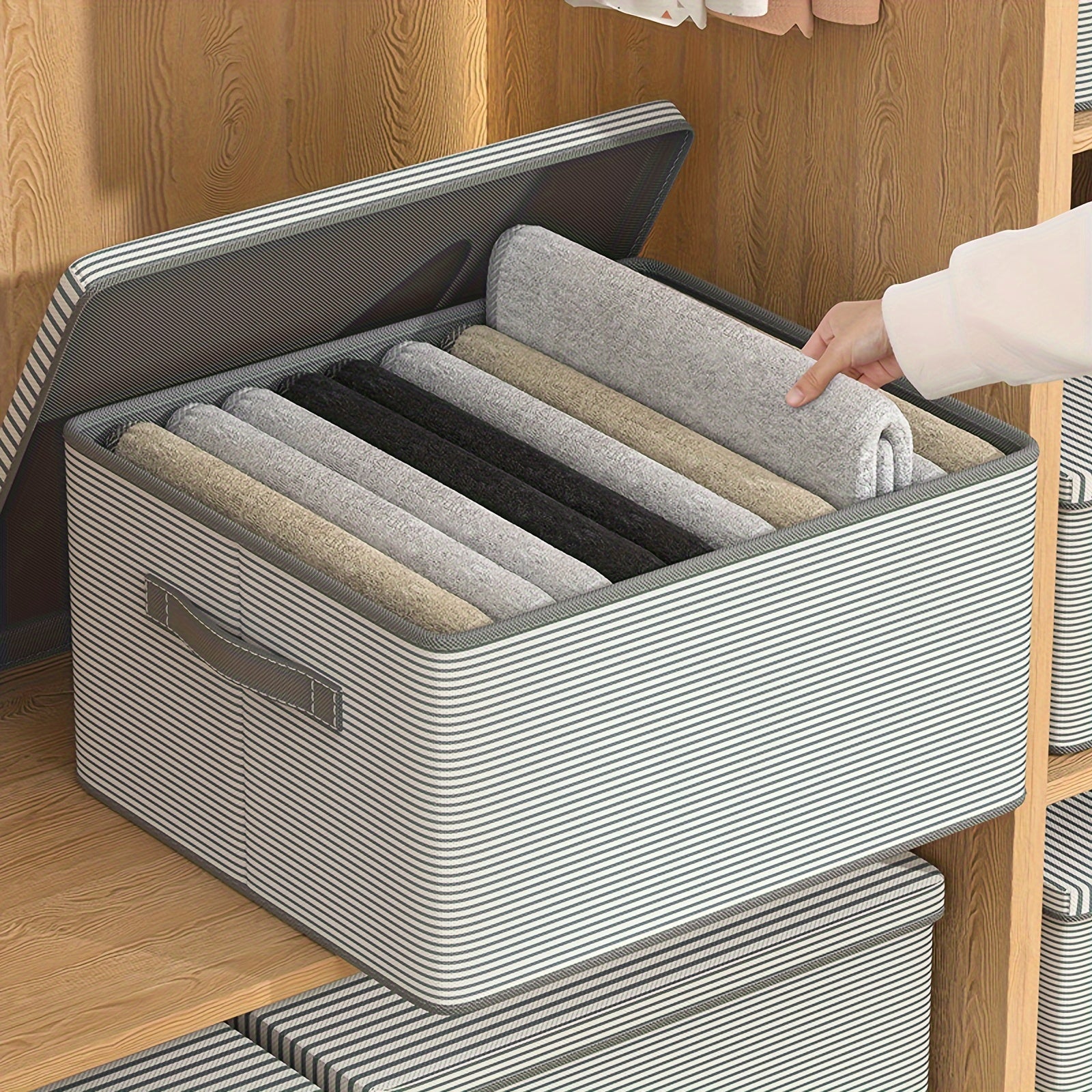 Non-Woven Fabric Storage Box with Lid Stackable Dustproof for Clothes Toys Snacks