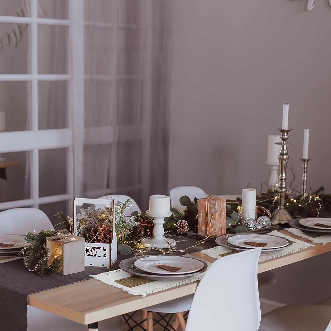 4-6 dona Boho uslubidagi stol osti to'plami yengil hashamat va Nordik uslubidagi stol bezaklari uchun. Ularni mehmonxona stoli osti yoki uy bezaklari uchun idish va plastinka osti sifatida ishlatish mumkin.