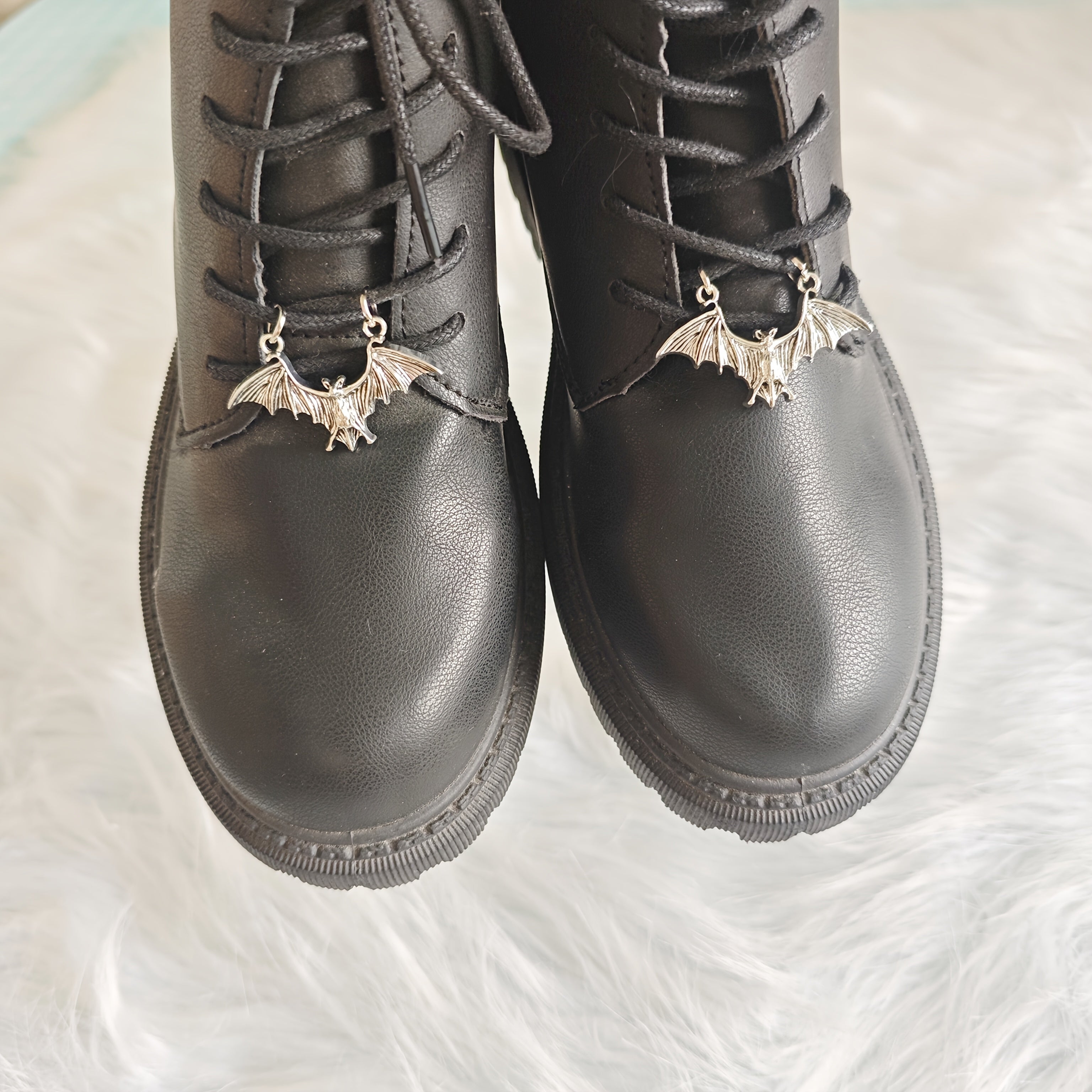 Gothic Punk Bat Shoe Charms Zinc Alloy Silver Distressed Accessories for Boots