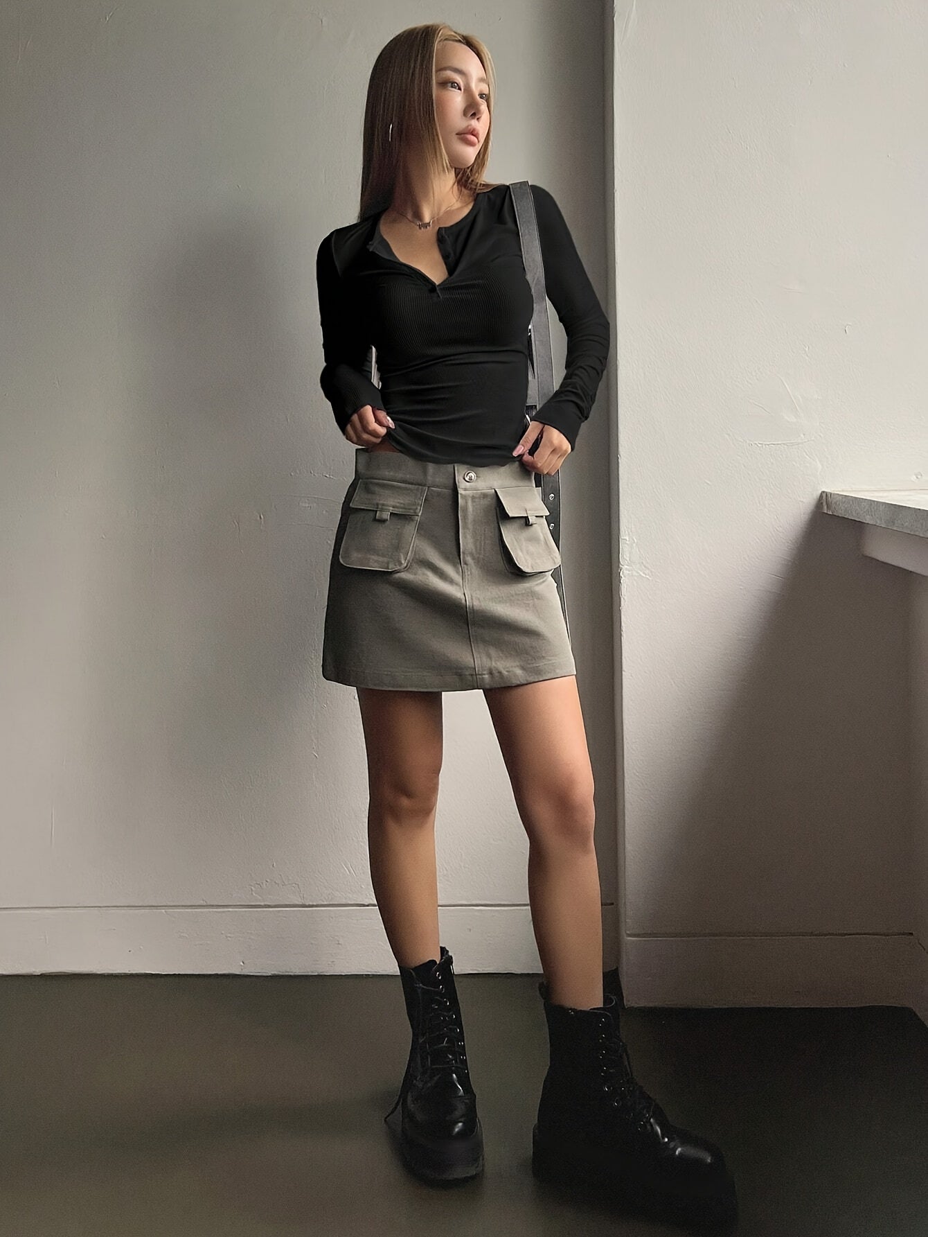 Women's Black Ribbed Knit T-Shirt with Half-Button Placket Slim Fit Spring Summer