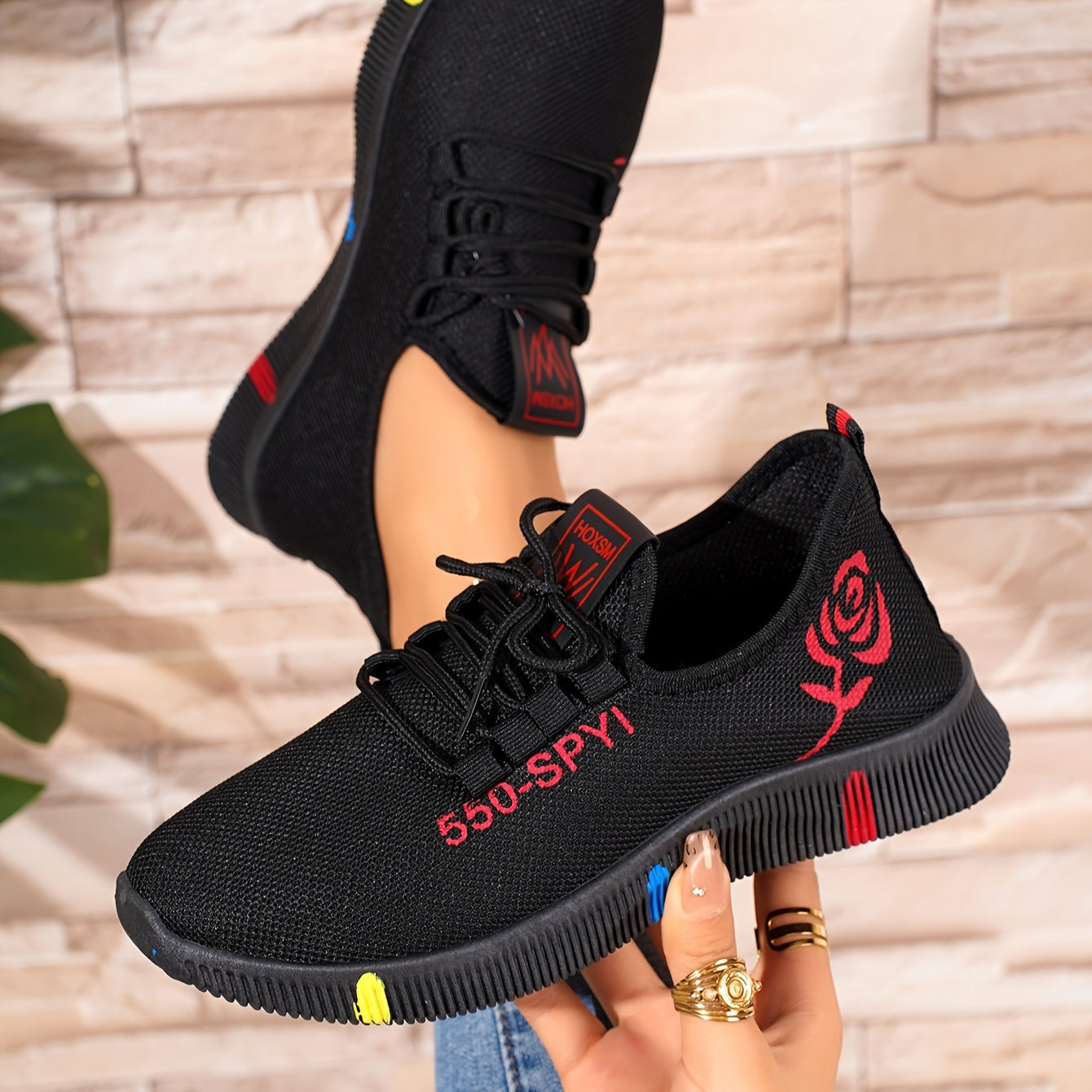 Women's Breathable Knit Sneakers Casual Lace-Up Outdoor Low Top Sport Shoes