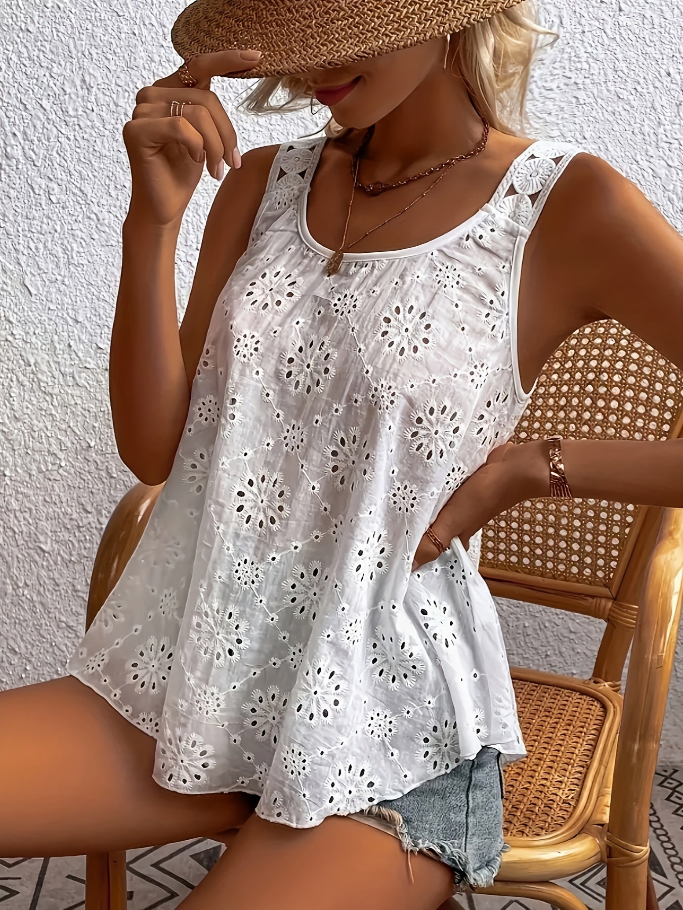 Топ без рукавов с кружевной отделкой и цветочным принтом для женщин plus size, летняя повседневная блузка