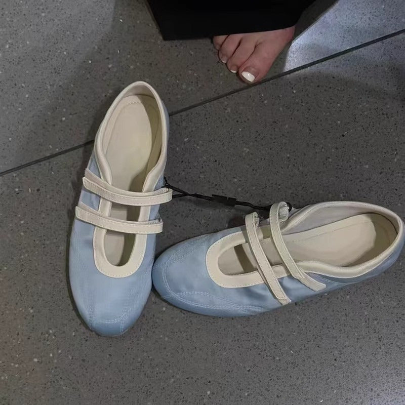 Women's Light Blue Retro Mary Jane Ballet Flats with Adjustable Straps