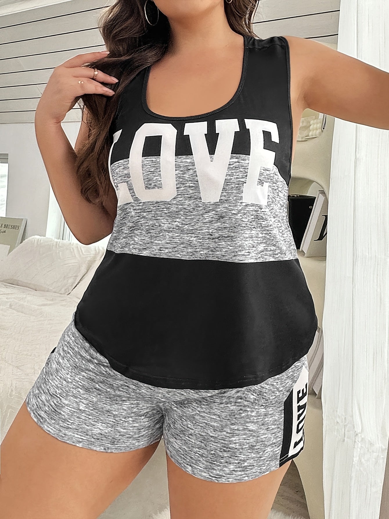 Plus Size Women's Loungewear Pajama Set with Patchwork Love Letter Pattern