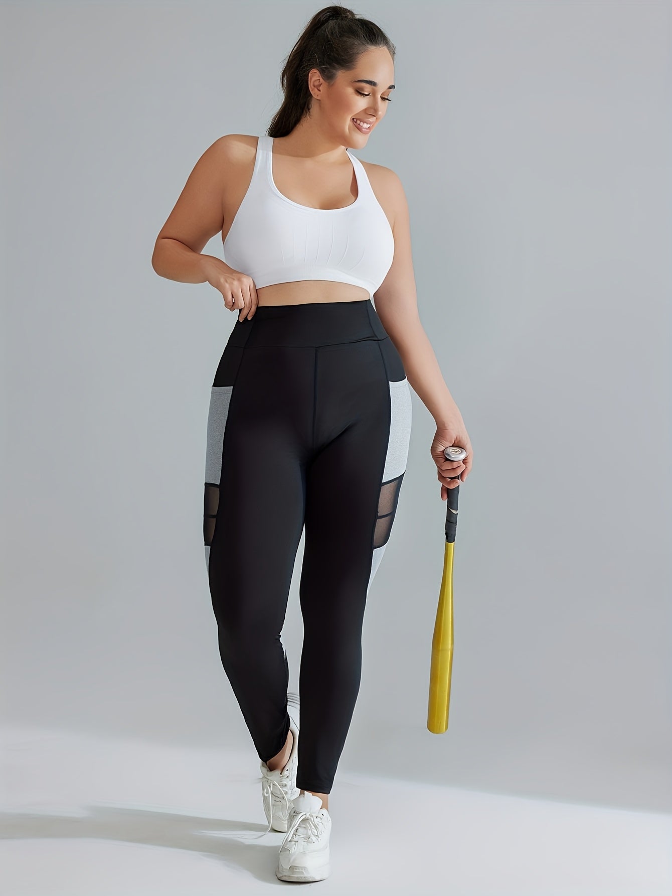 Women's Plus Size High-Waisted Yoga Leggings with Pockets Black Gray Mesh
