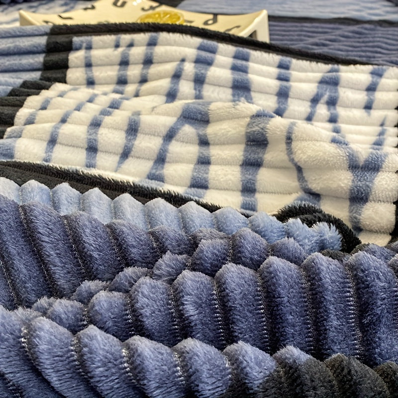 Geometric Checkered Fleece Throw Blanket for All Seasons and Multi-Purpose Use