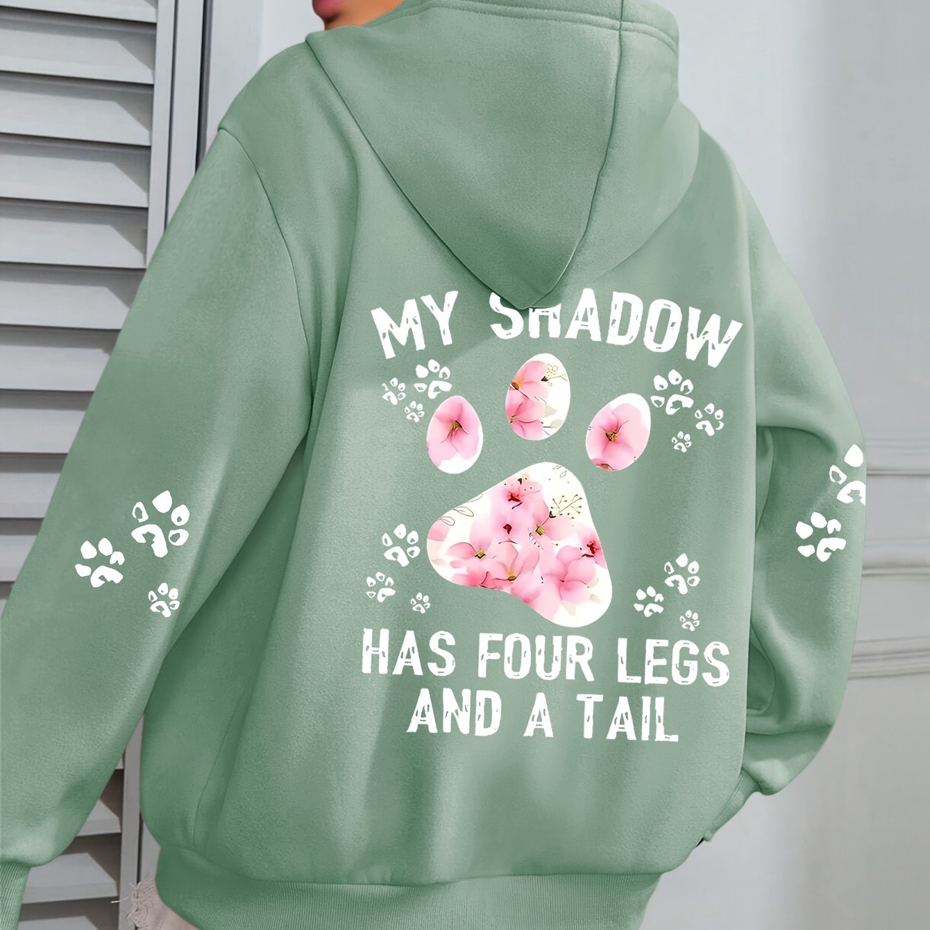 Plus Size Women's Casual Hoodie Graphic Pullover with Paw Print Design