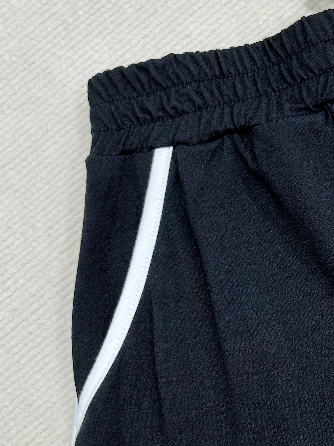 Women's Plus Size Capri Pants with Pockets Stretchy Polyester Spring Fall