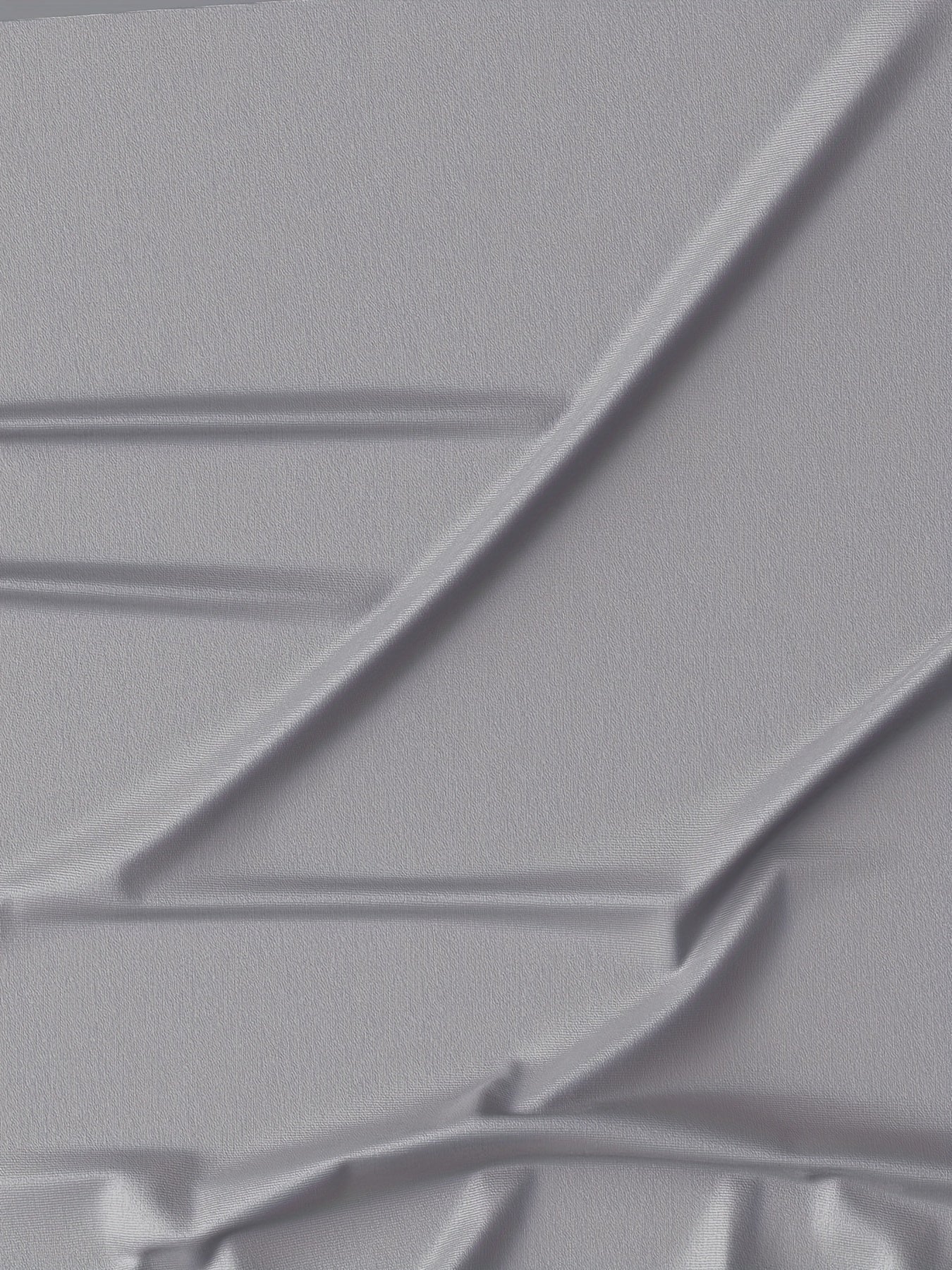 Erkaklar uchun yumshoq bo'yinli futbolka, 100% polyester to'qilgan matodan tayyorlangan, bir rangda. Har mavsumda kiyish uchun oddiy moslama. Mustahkam va zamonaviy oddiy futbolka.