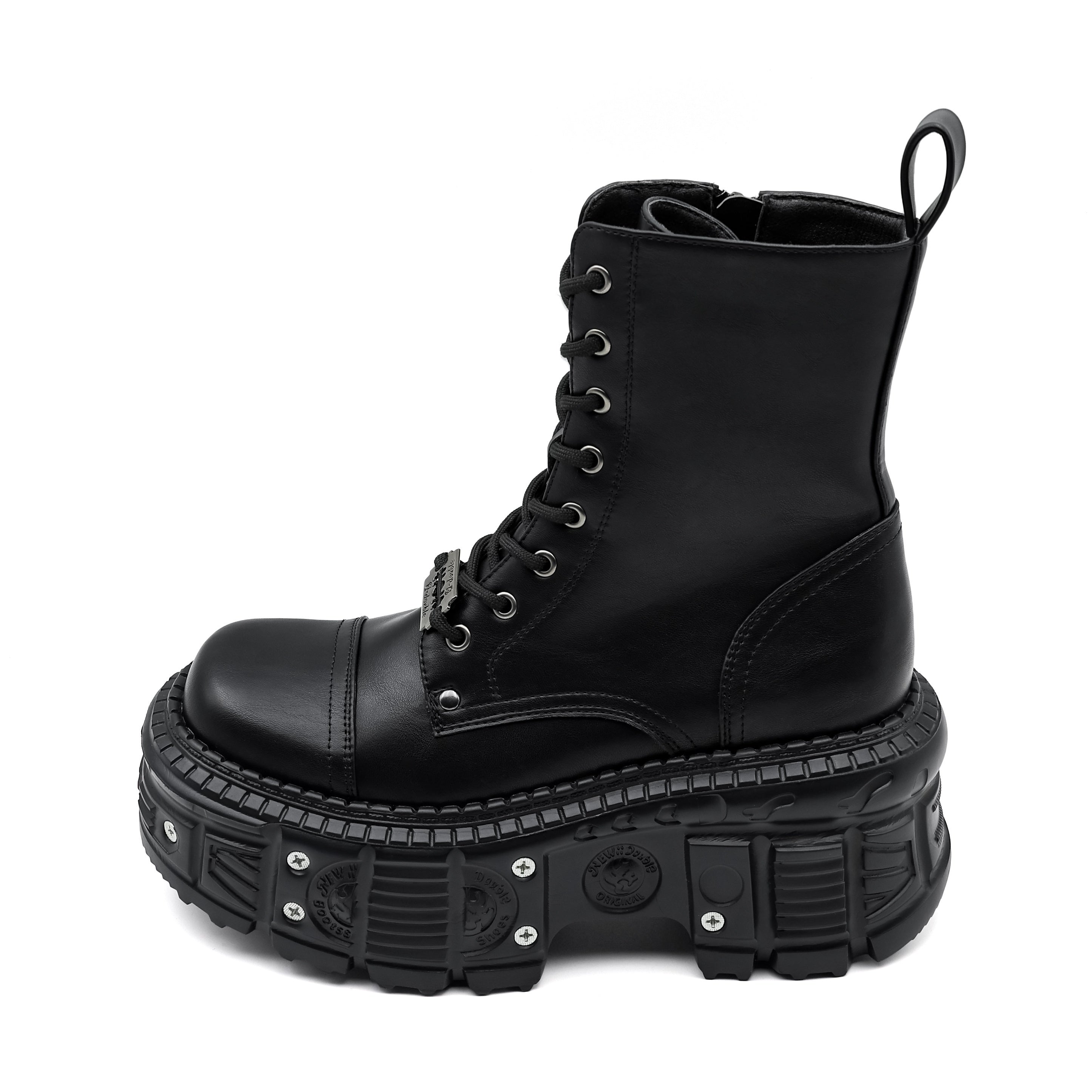 Женские панк-ботинки на платформе с закрытым голенищем, на шнуровке, круглым носком, однотонные, стиль Y2K