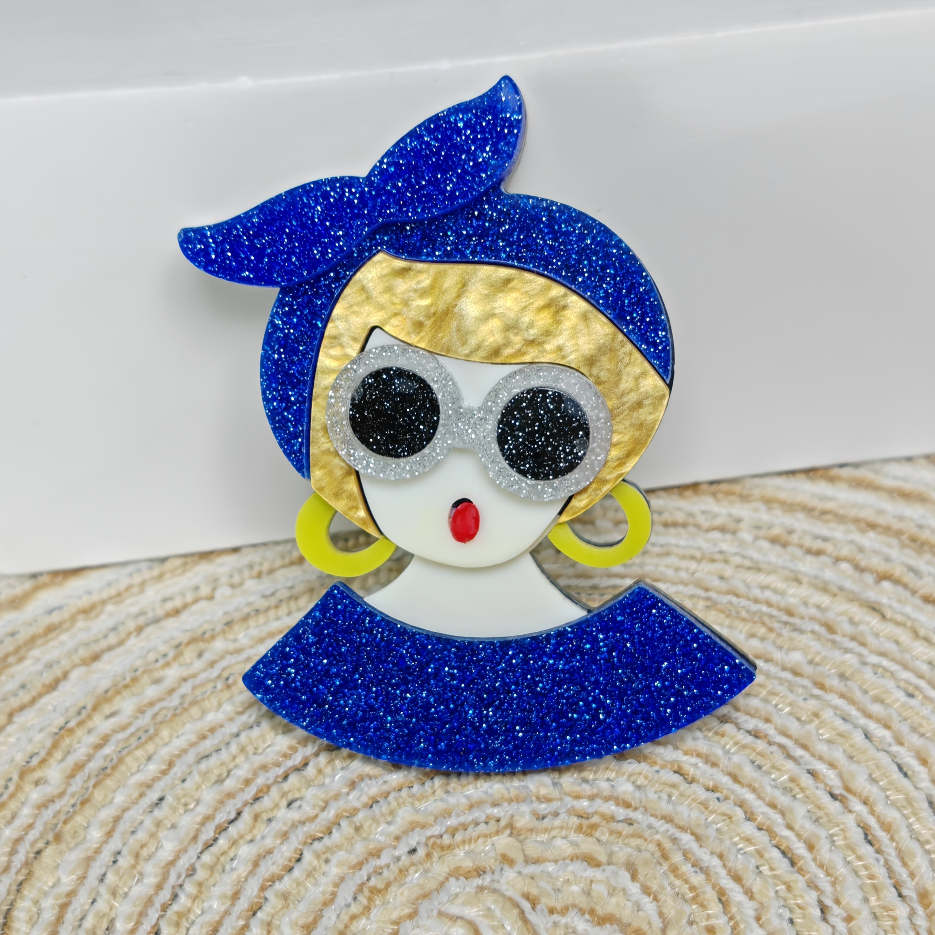 Unisex Retro White-Collar College Accessory in Royal Blue Acrylic