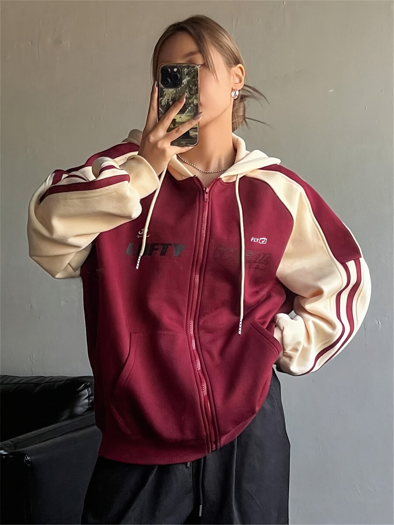 Women’s Y2K Color Block Hoodie with Long Sleeves and Drawstring Hood