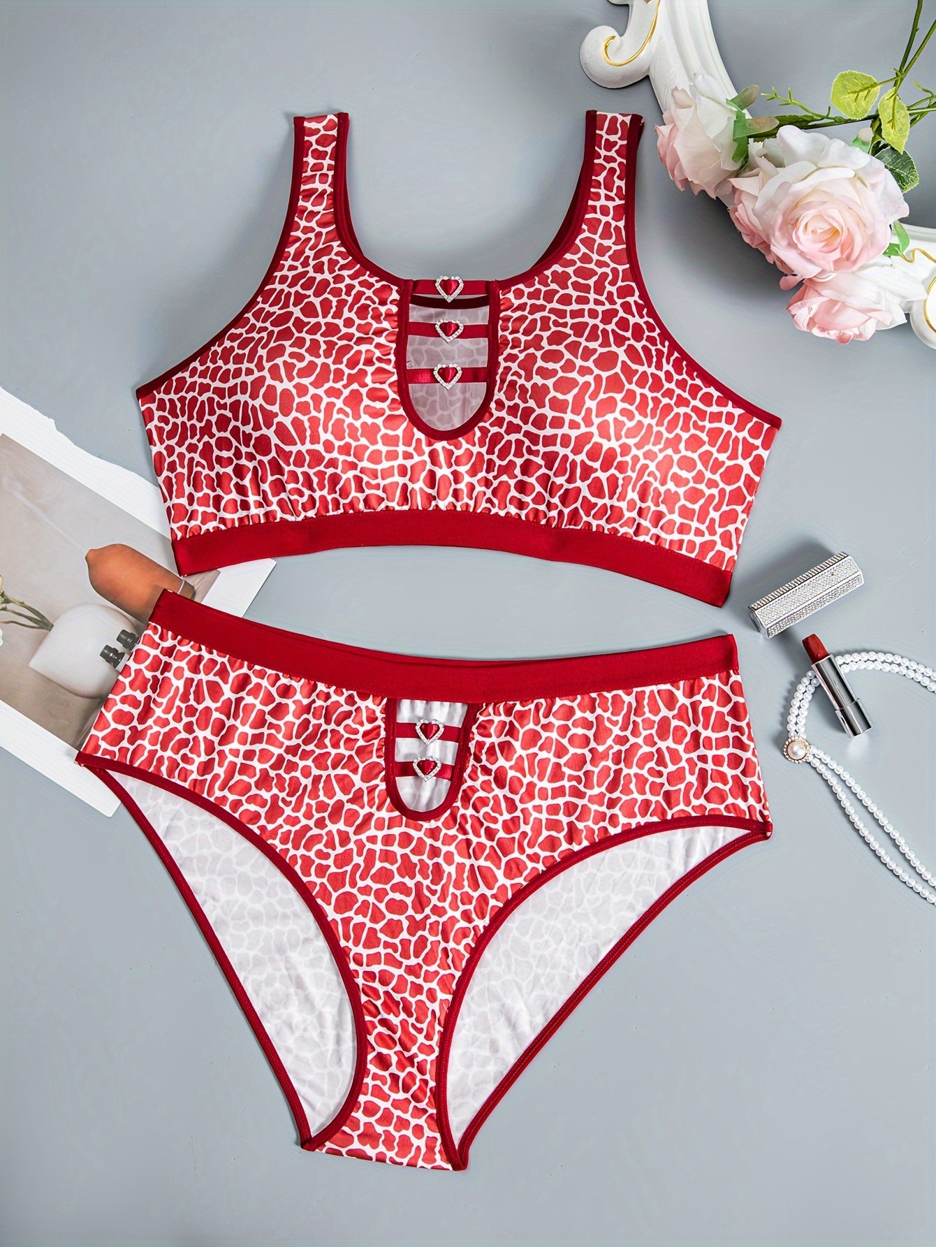 Women's Plus Size Leopard Print Lingerie Set with Cut-Out Heart Ring Bra and Panty