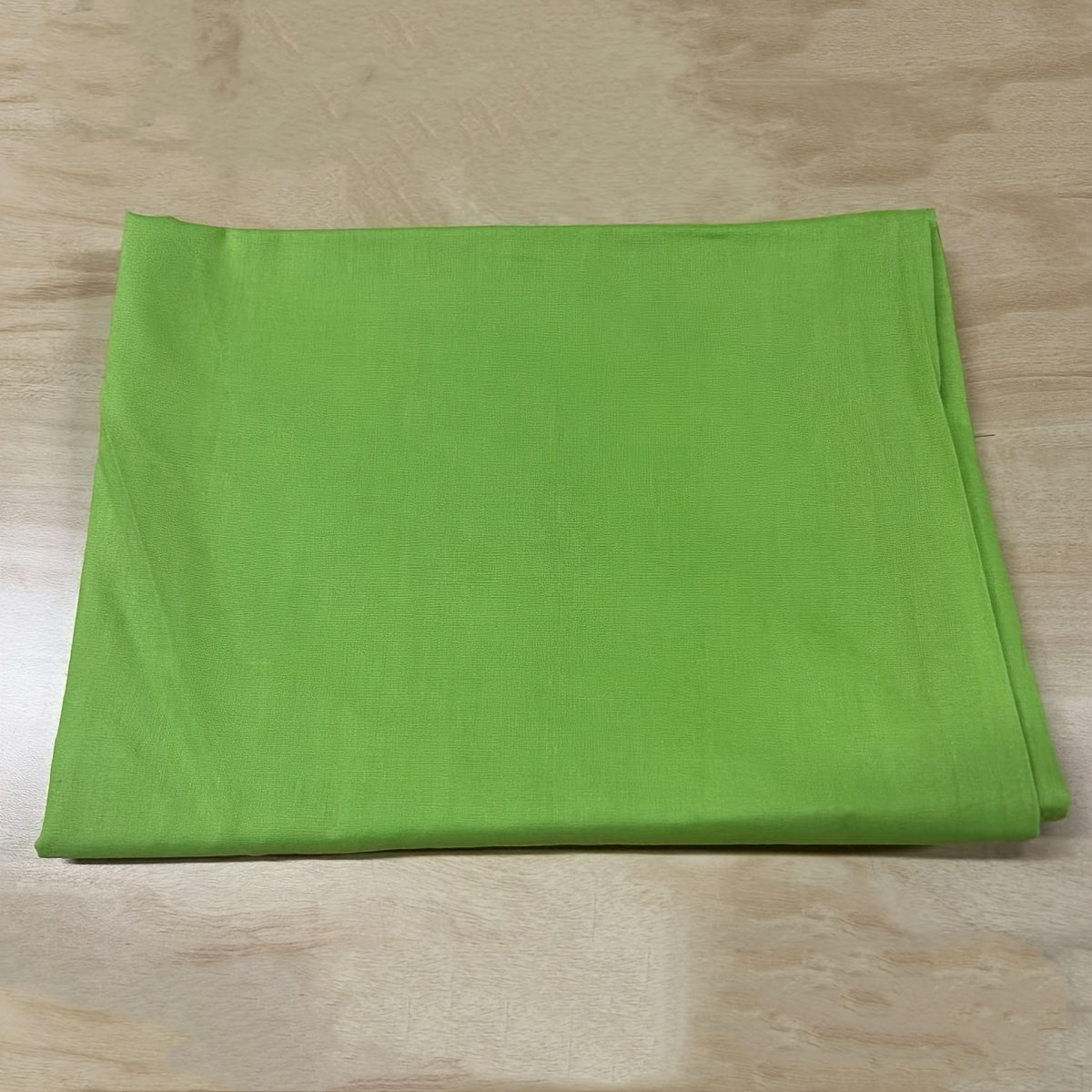 Standart o'lchamdagi organik yostiq qopqog'i, konvert yopilishi, 80-taqsimlangan to'qima - Yumshoq va nafas oladigan - Ranglar mavjud: Khaki, Bej, Burgundi, Dengiz ko'k.