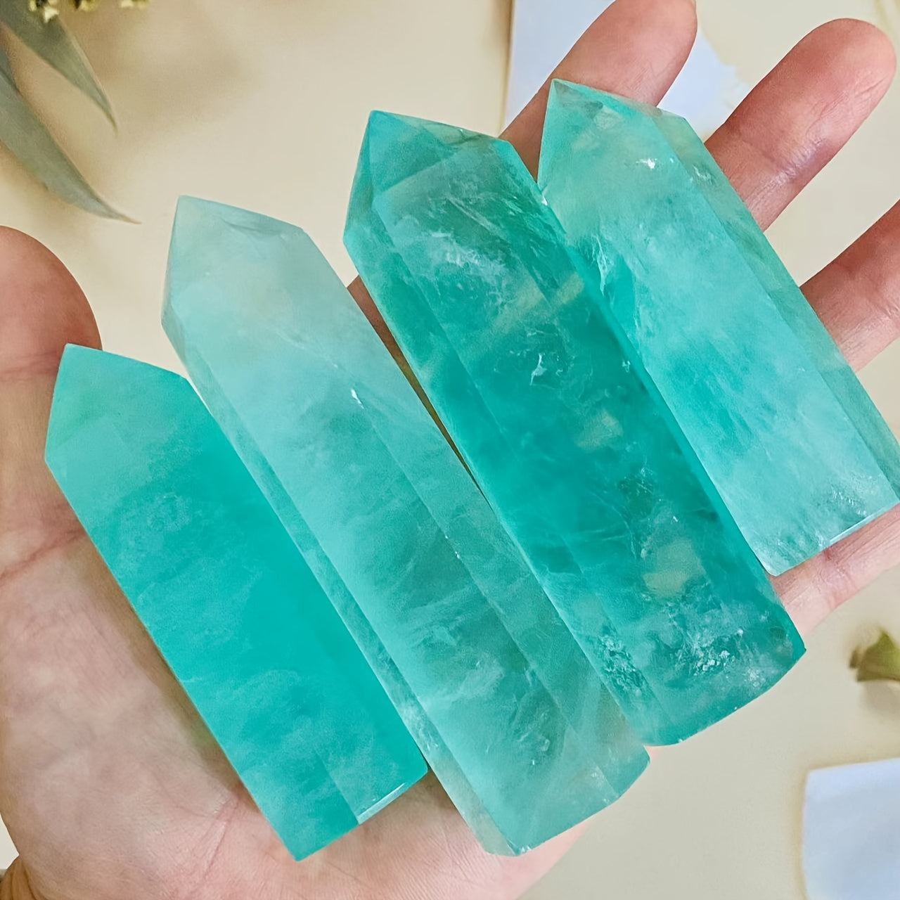 Зеленая флюоритовая кварцевая башня-обелиск с отделкой из страз для украшения дома и офиса