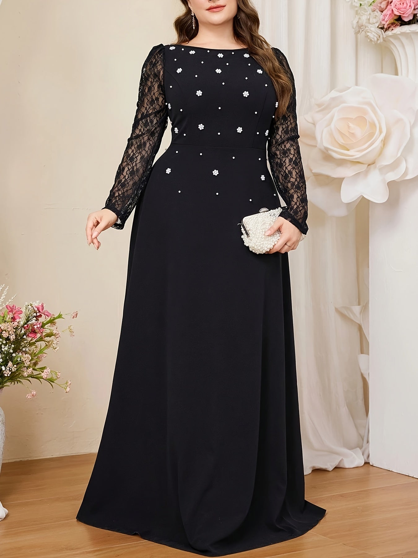 Plus Size Black Dress with Pearls and Lace A-Line Evening Gown