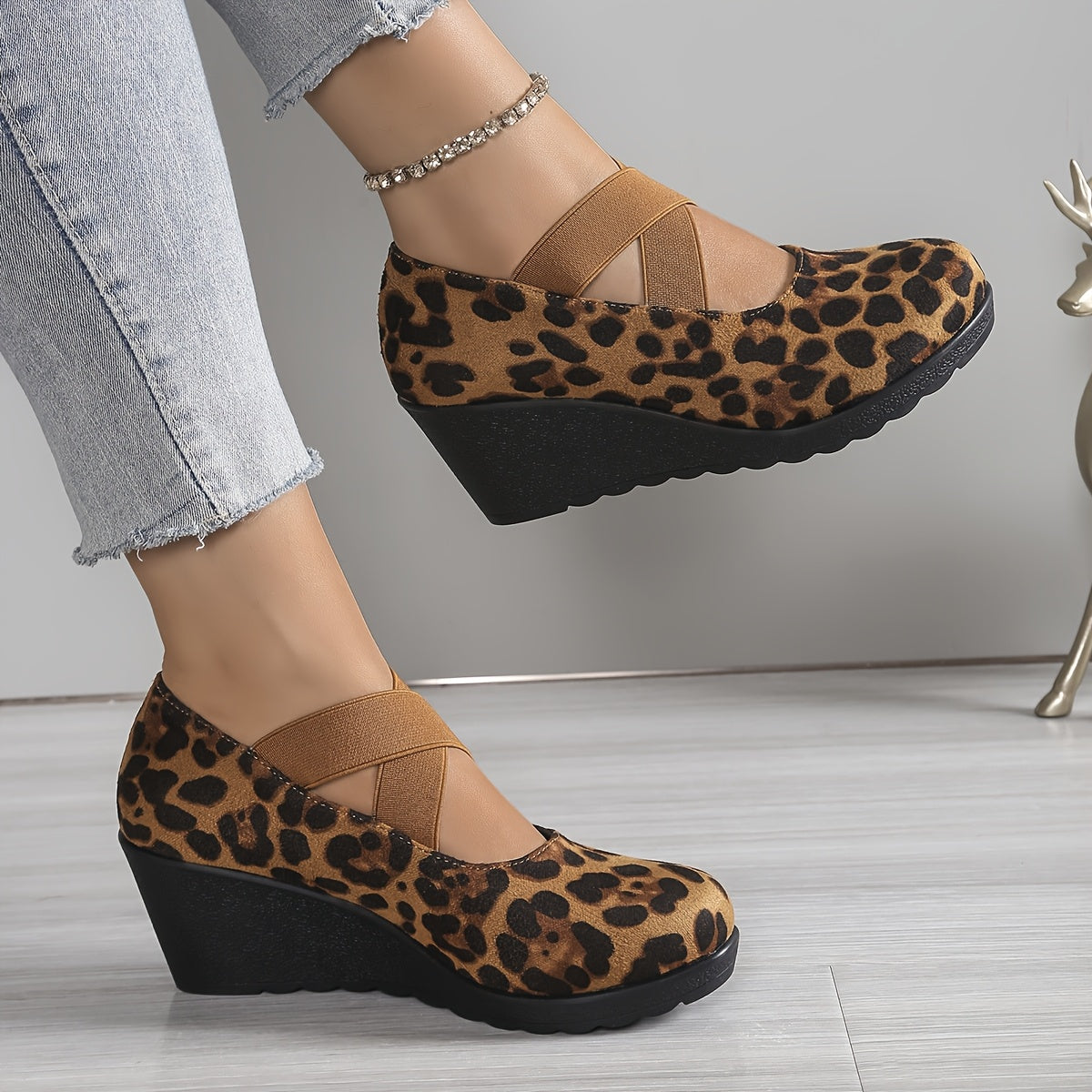 Women Slip-On Wedge Shoes Black Breathable Fabric All-Season Comfort