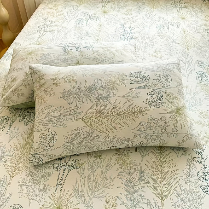 Set of 2 Hypoallergenic Floral Pillowcases with Deep Pockets and All-Season Garden Print