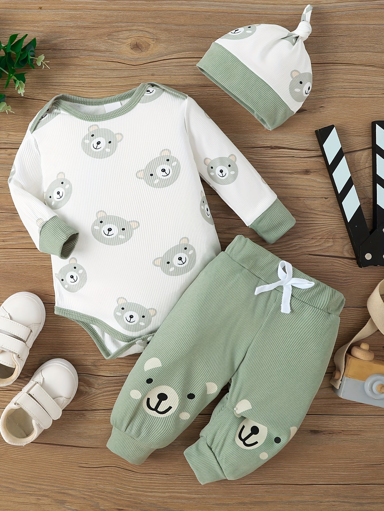 Baby Boy Cotton Bear Print 3-Piece Set Romper Trousers Hat for Newborns