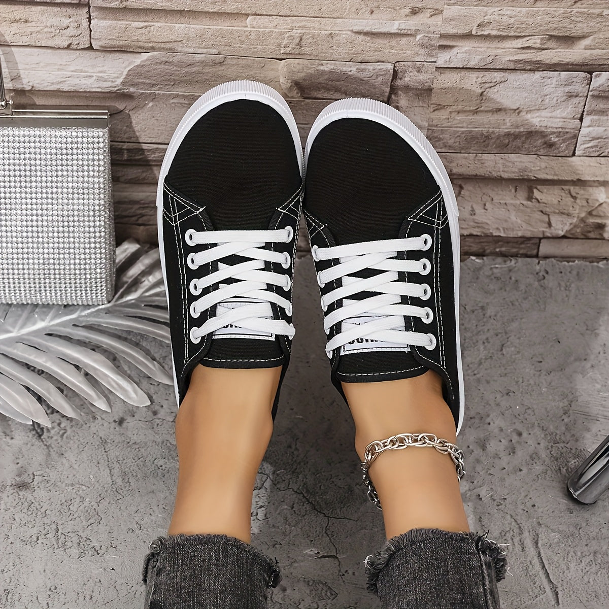 Women's Casual White andBlack Low-Top Sneakers with Soft Fabric Upper
