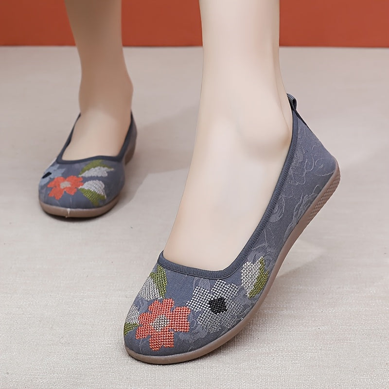 Women's Casual Shoes Soft Sole Slip-On Flat Floral Design
