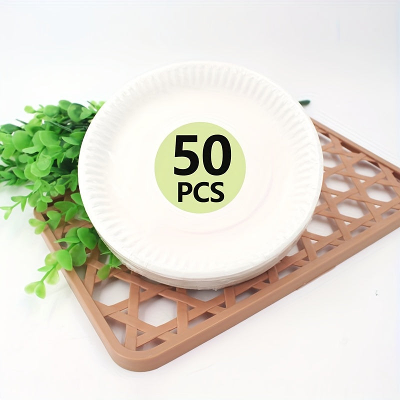 Disposable Paper Plates Set of 50, 15-22cm, Compostable, Leak-Proof for Snacks and Holidays