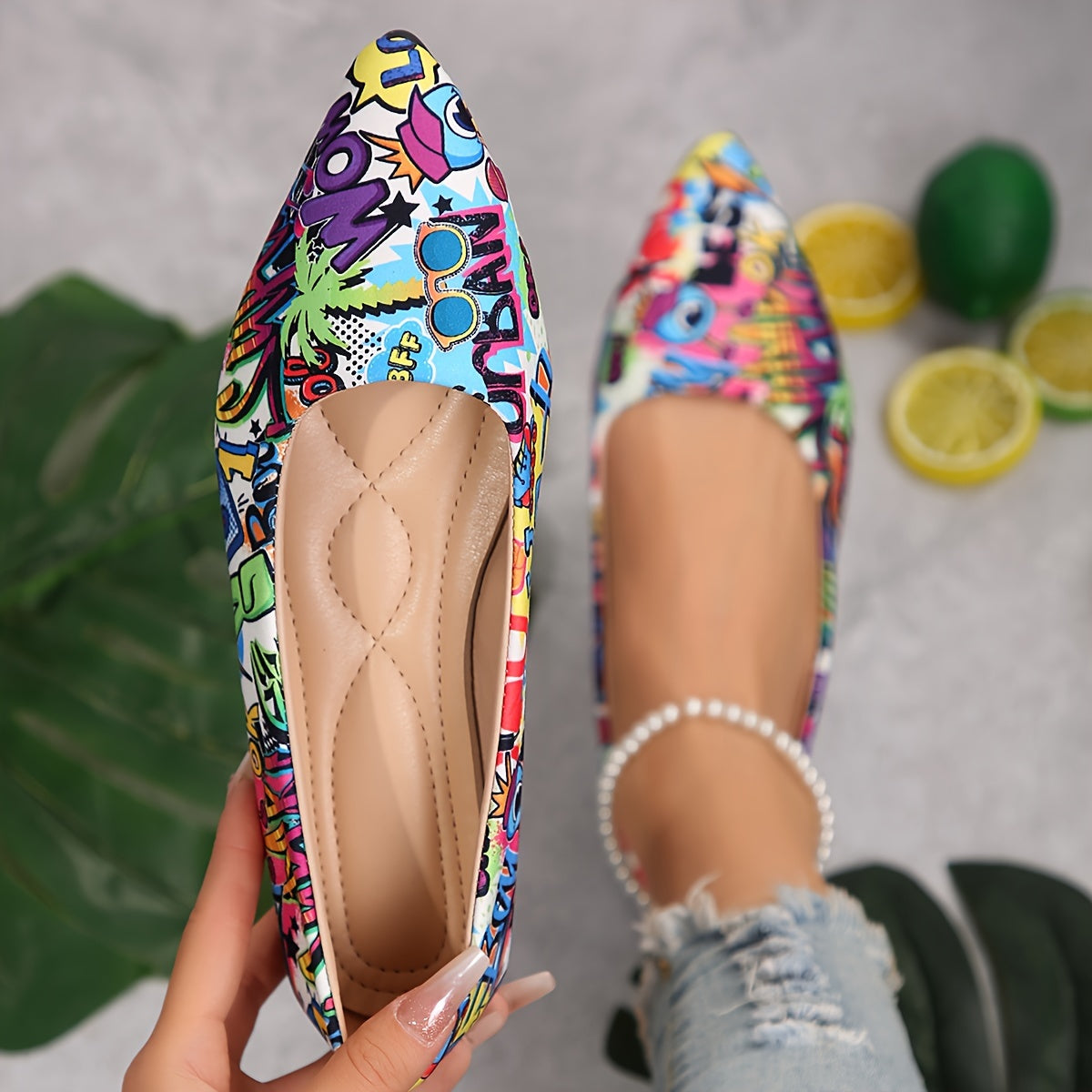 Women's Floral Canvas Flat Shoes with Pointed Toe and Rubber Sole