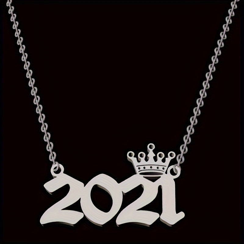 Silliq zanglamas po'latdan yasalgan "50.98m" zanjir, toj detali bilan. U uchun mukammal tug'ilgan kun sovg'asi. Har kuni kiyish va barcha fasllar uchun mos.