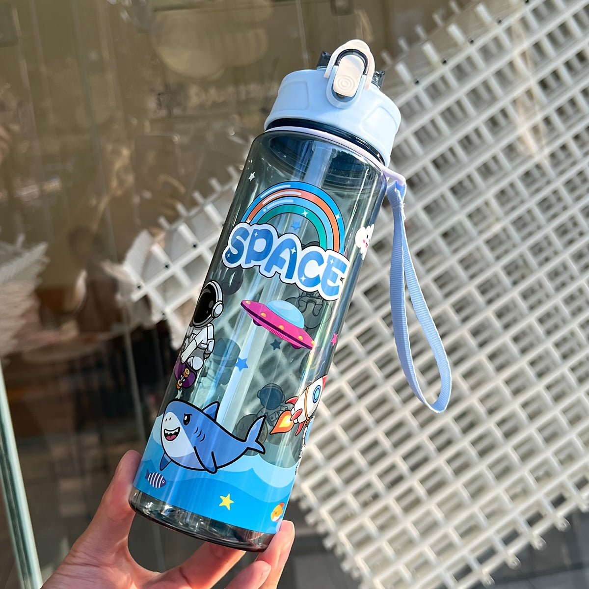 Botella de agua deportiva de 21oz con pajilla y cuerda de transporte para senderismo al aire libre y escuela