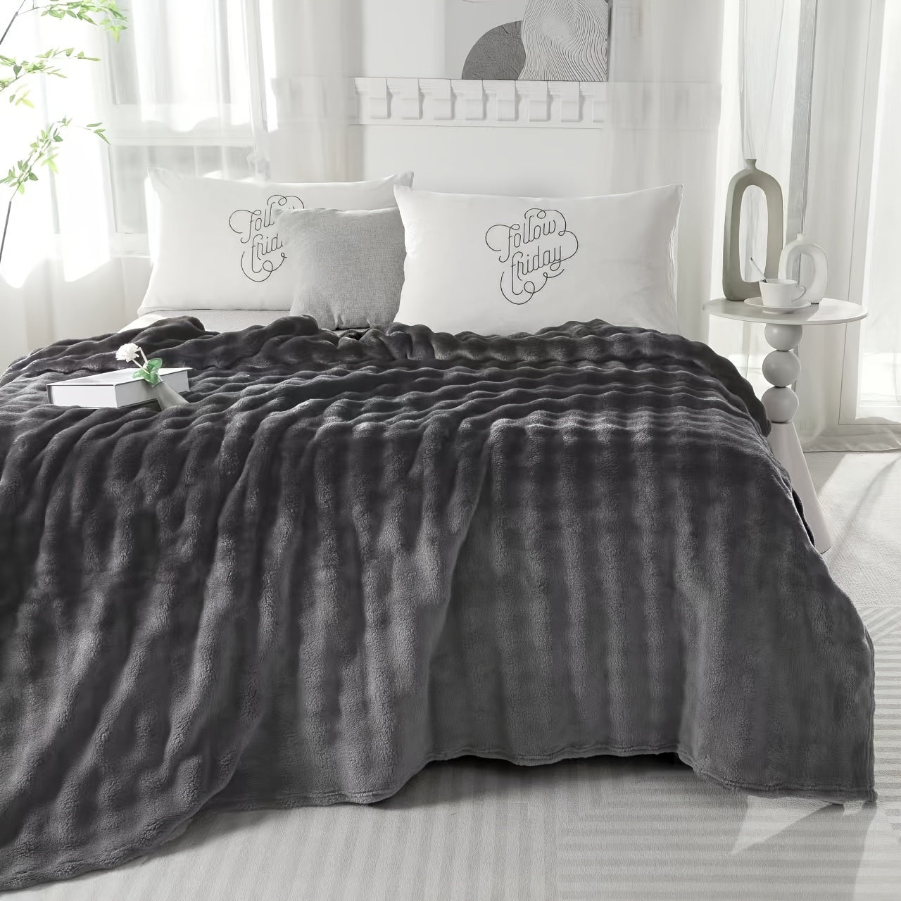 Hypoallergenic Polyester Bed Blanket Faux Rabbit Fur Plush Throw for Bedroom Sofa Travel