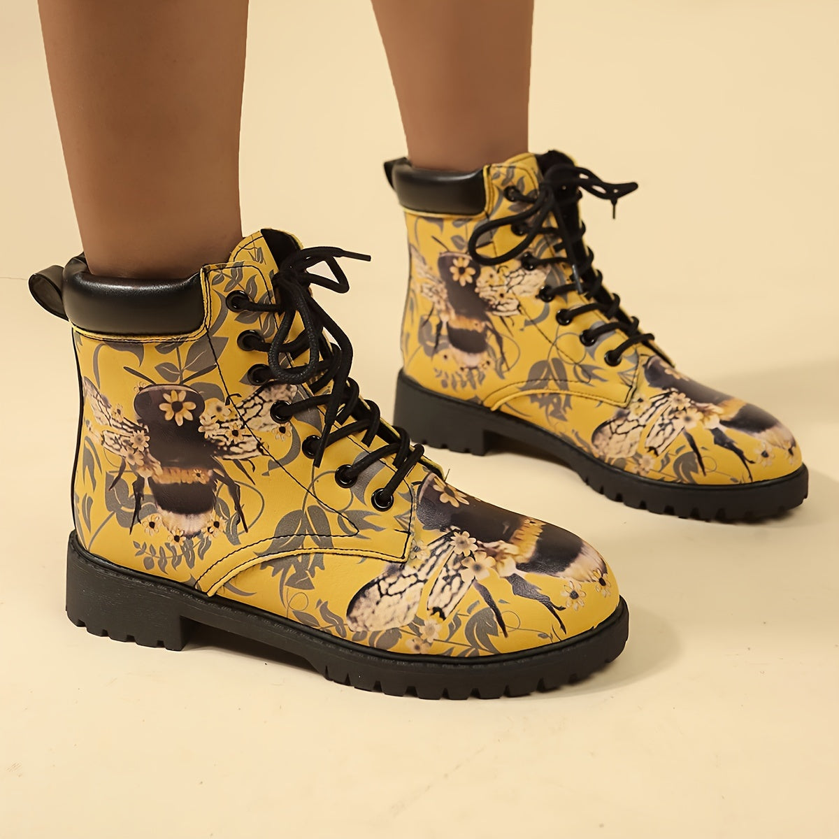 Women's Bee Print Casual Strap Heels Low Wedge Ankle Booties