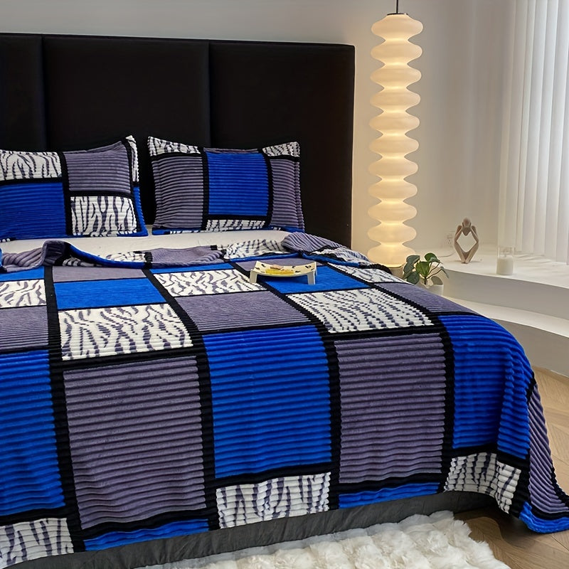 1 штука печатного пледa в клетку с плюшевым толстым флисом, который служит многофункциональным пледом для одиночных дремов, использования при кондиционировании воздуха, в офисе или в качестве пледа для кровати.