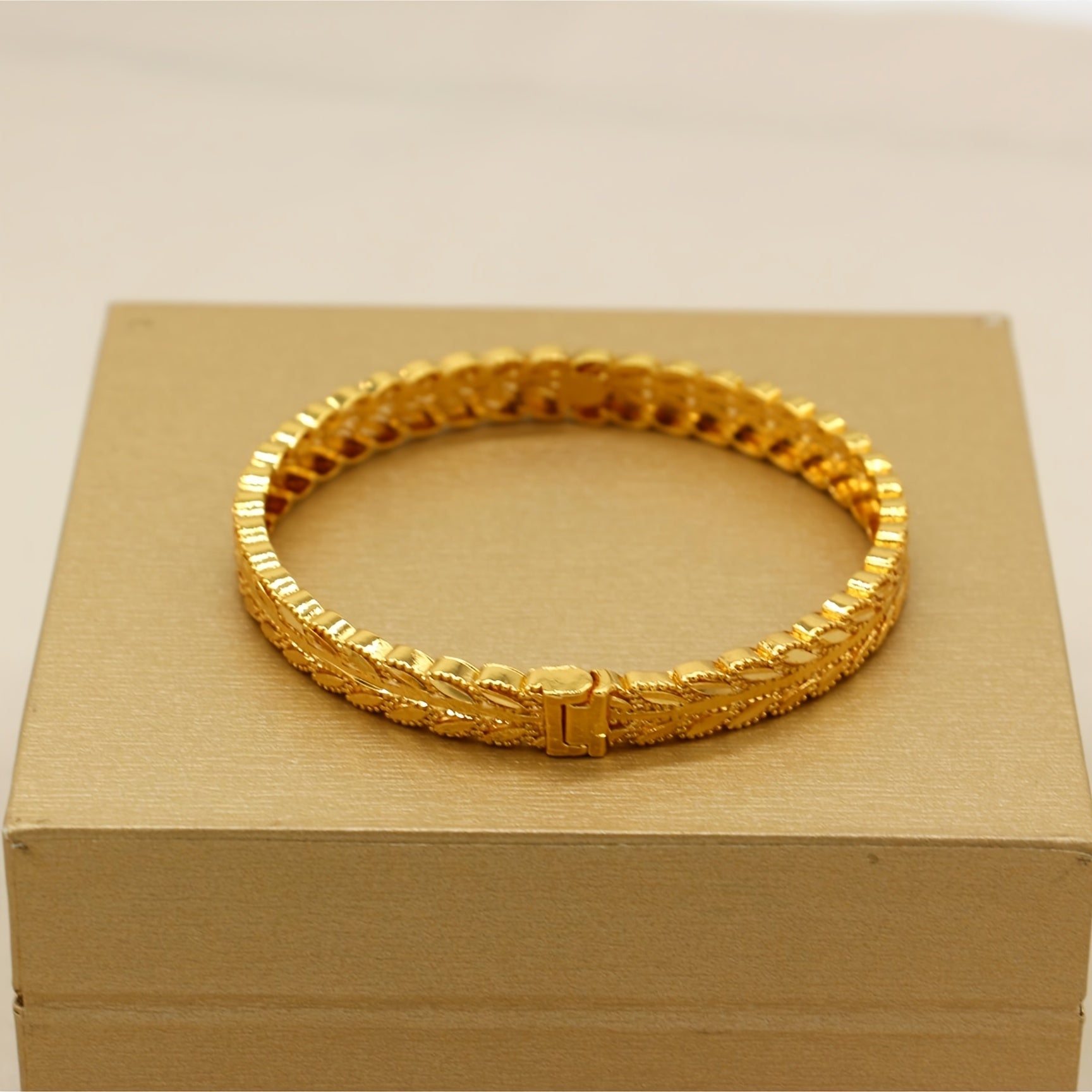 Vintage uslubi, mis Boho-Chic bug'doy quloq ochiq bilaguzuk ayollar uchun - Kundalik kiyish va sovg'a berish uchun ideal