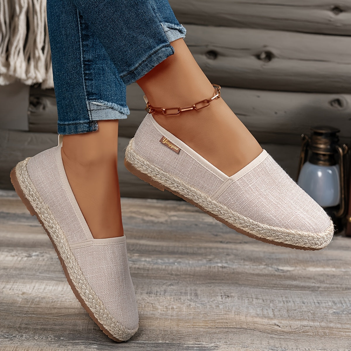 Ayollar uchun qattiq paxta ipli tekis poyabzal yengil va qulay, tez kiyinadigan, kundalik foydalanish uchun