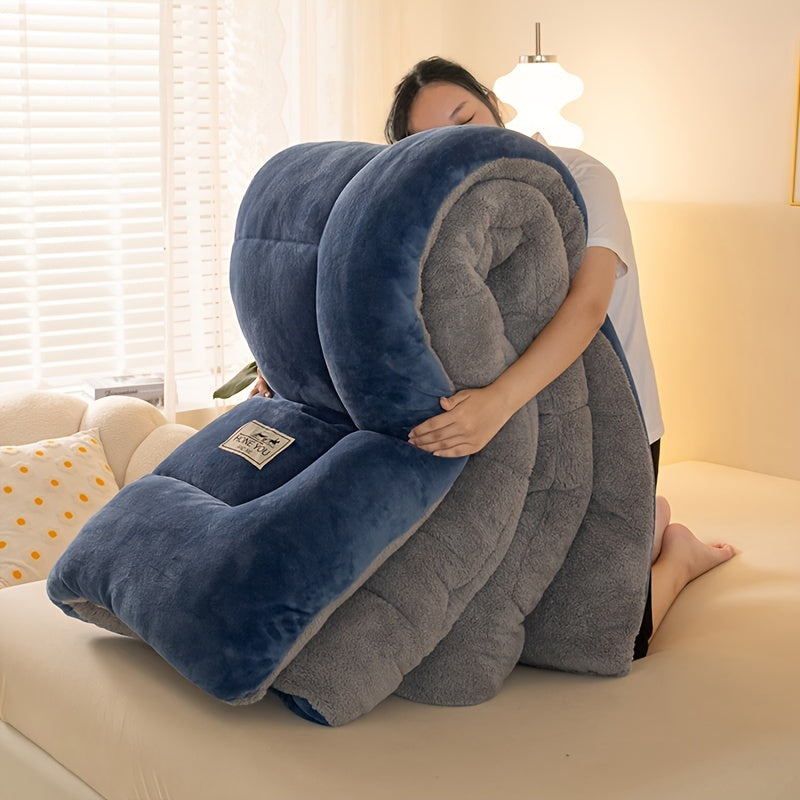 Dark Blue Milk Velvet Comforter All-Season Ultra-Plush Warm Bedding Tear-Resistant Machine Washable