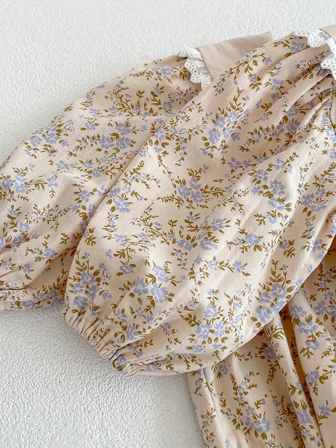 Girls' Cotton Floral Lace Long Dress with Doll Collar for Spring and Fall