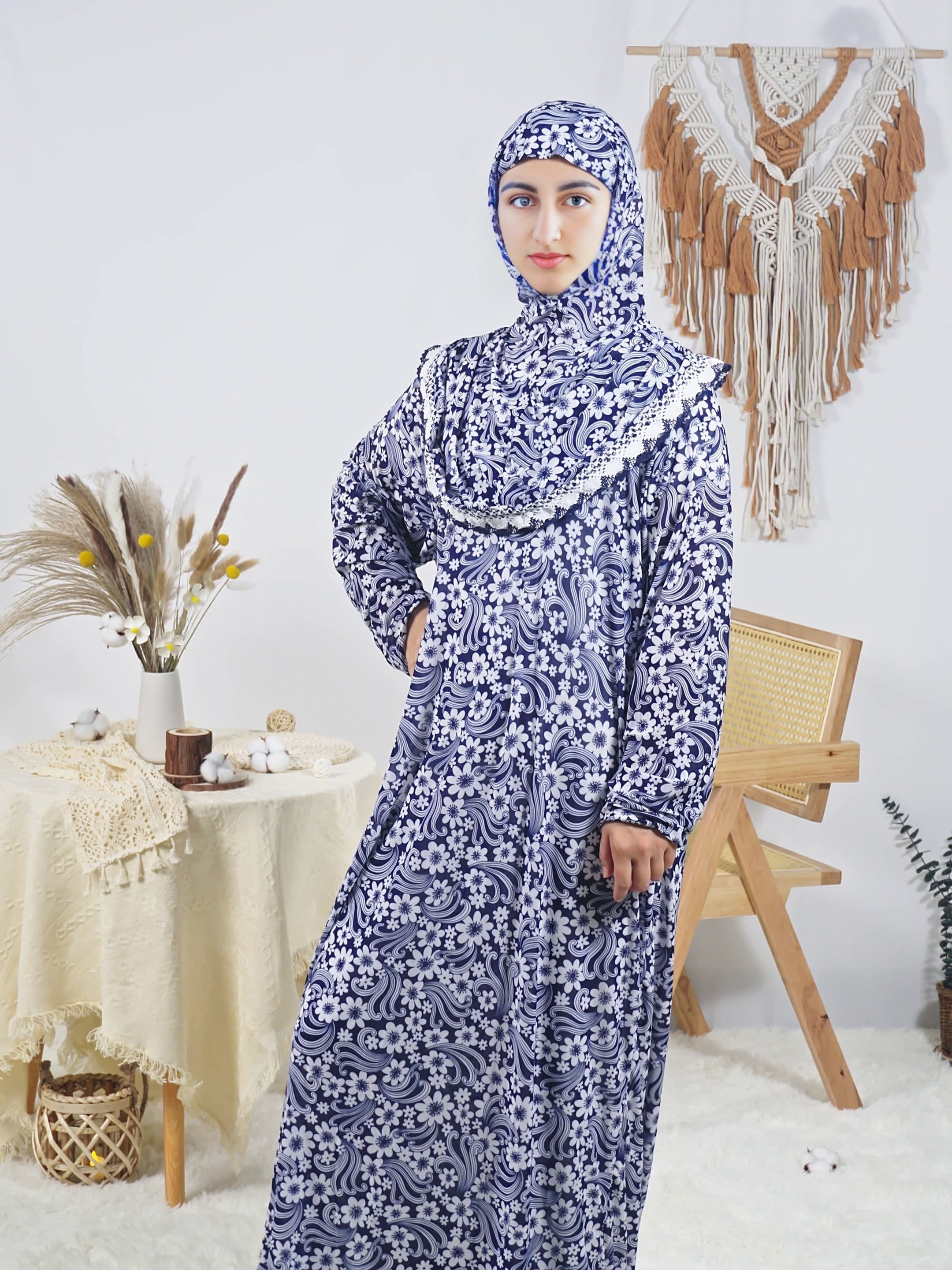 Women's Long Floral Print Loose Fit Robe Polyester Elastane Machine Washable for Ramadan