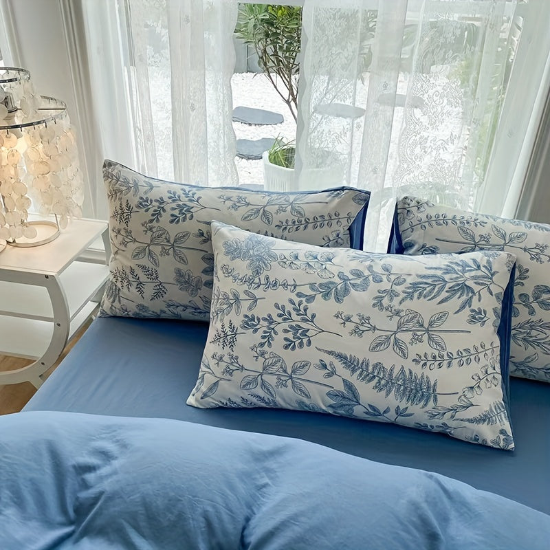 Set of 2 Hypoallergenic Floral Pillowcases with Deep Pockets and All-Season Garden Print