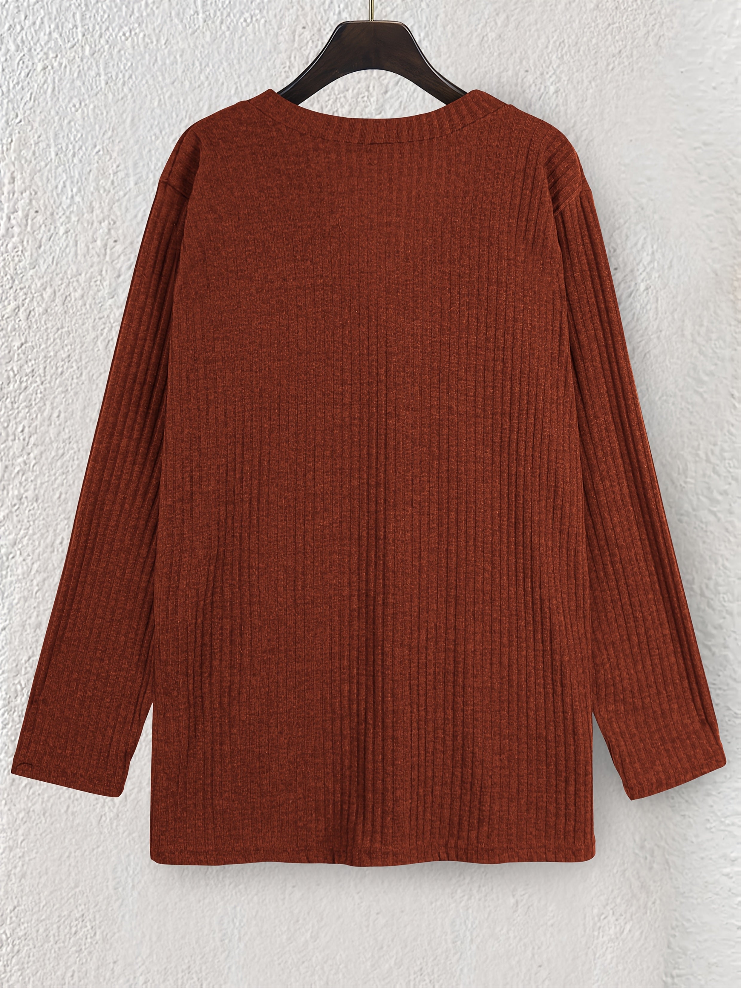 Zarif, mashhur ayollar jeki, cho'ntaklar va kamarlari bilan kengaytirilgan o'lchamlarda