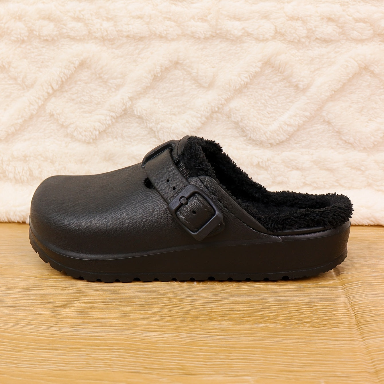 Women's Fluffy Solid Color Clogs with Thick Sole and Plush Lining