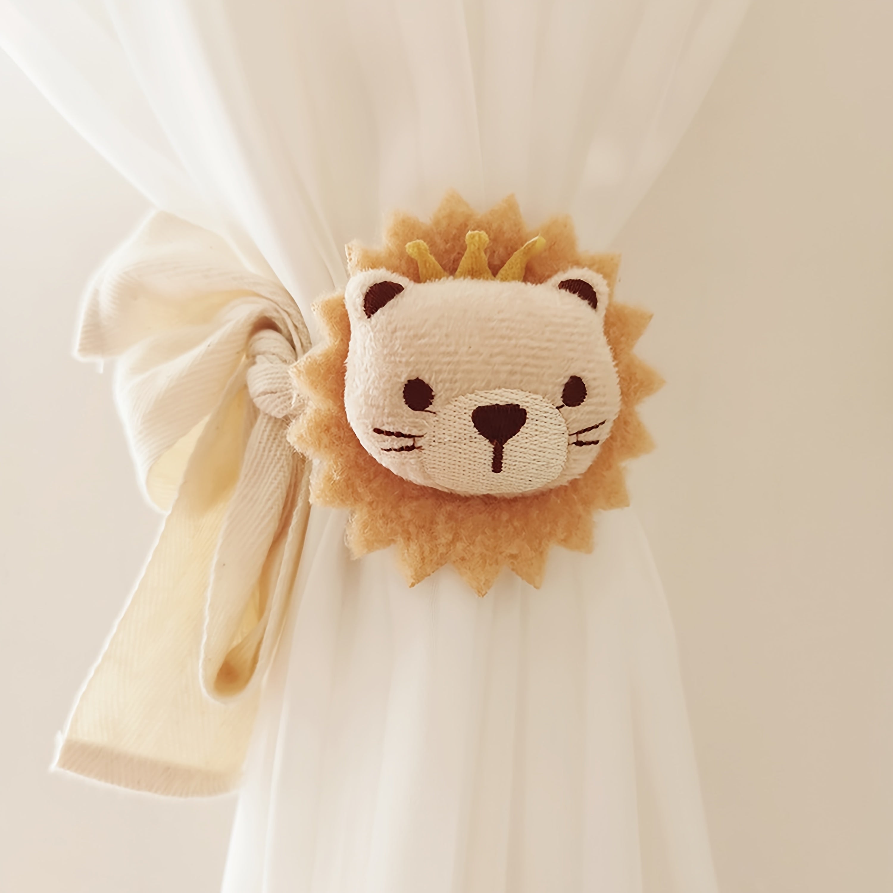 Set of 2 Lion Plush Curtain Tiebacks with 3D Flowers for Bedroom Living Room Decor