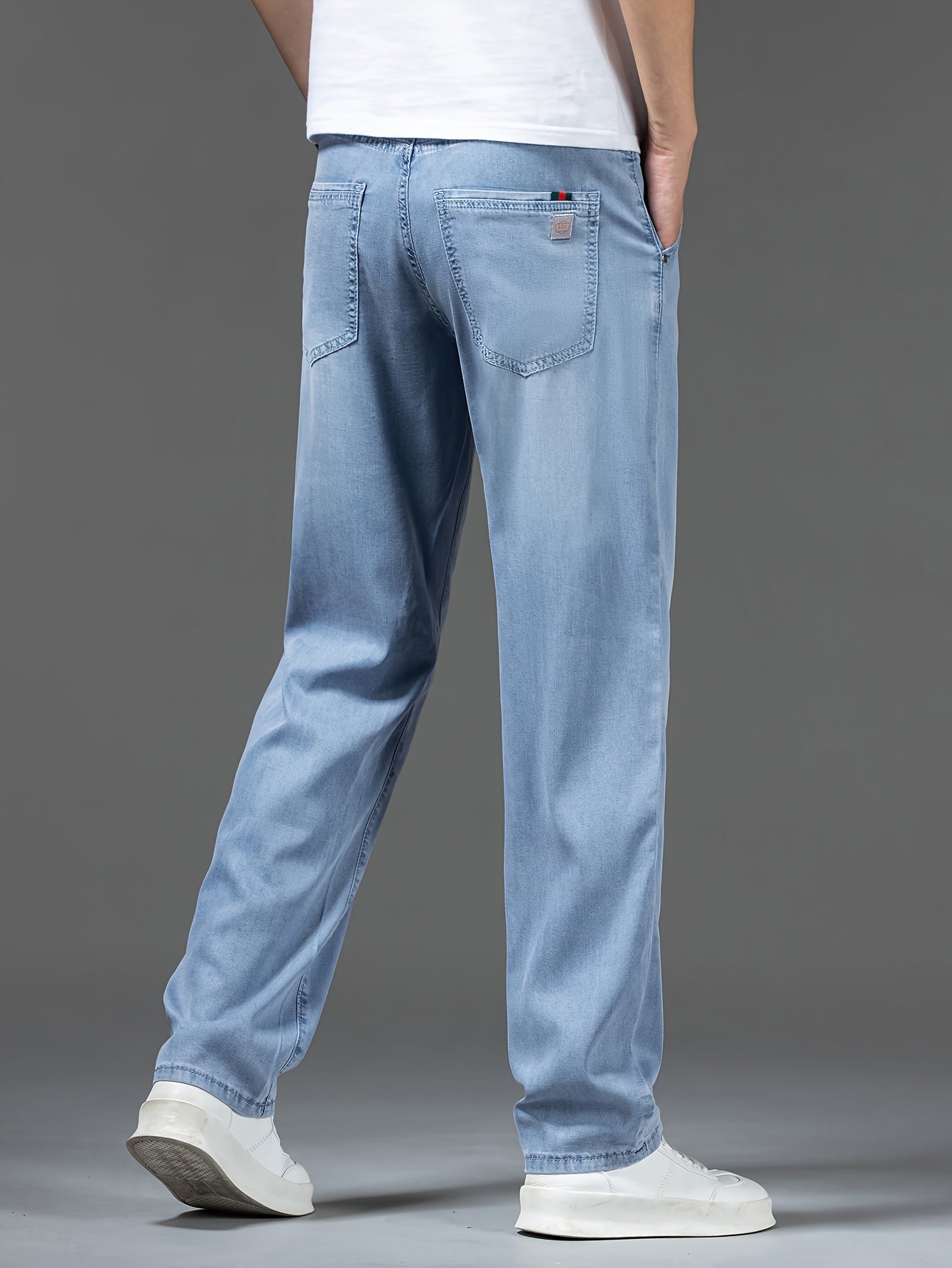 Men's Light Blue Straight Leg Denim Jeans with Lyocell Blend for Summer Casual