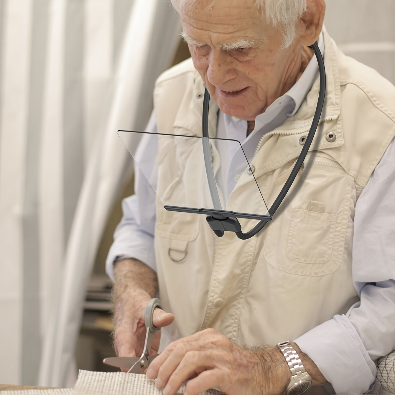 Hands-Free Magnifying Glass 5X with Flexible Gooseneck for Reading Repairs Sewing Seniors