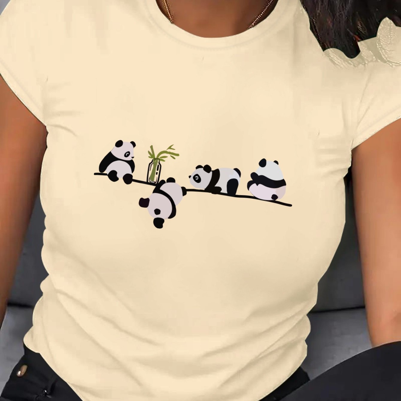 Camiseta casual de poliéster para mujer talla grande con estampado de panda para todas las estaciones