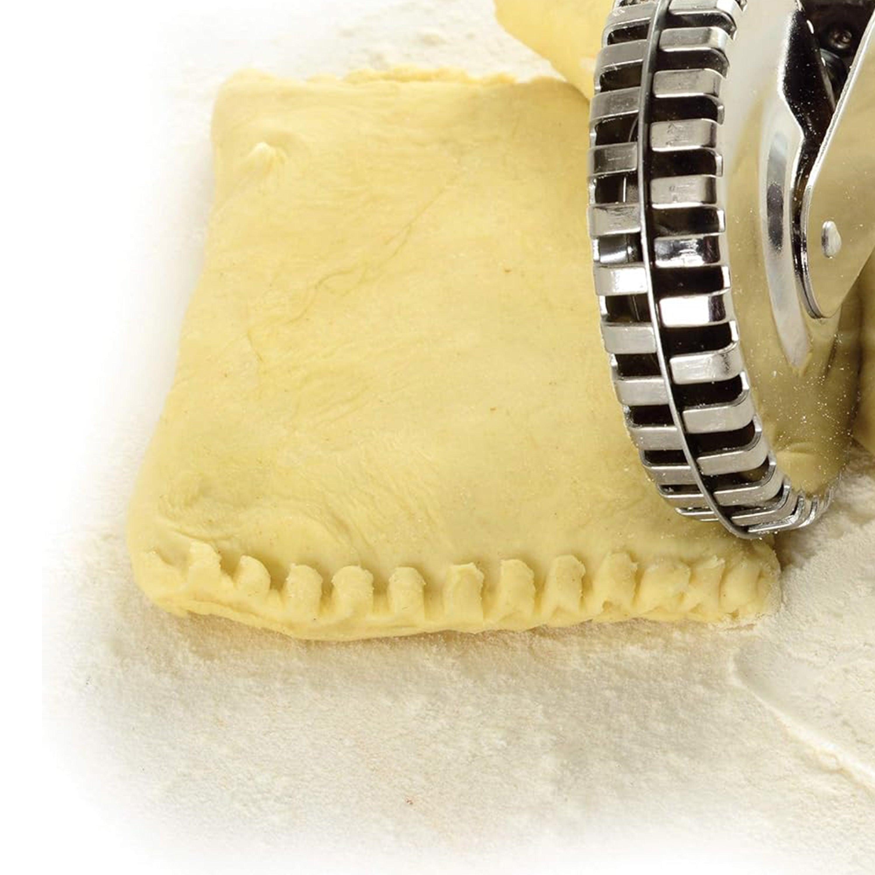 Multi-Functional Stainless Steel Pastry Roller Cutter for Pies Cookies Ravioli