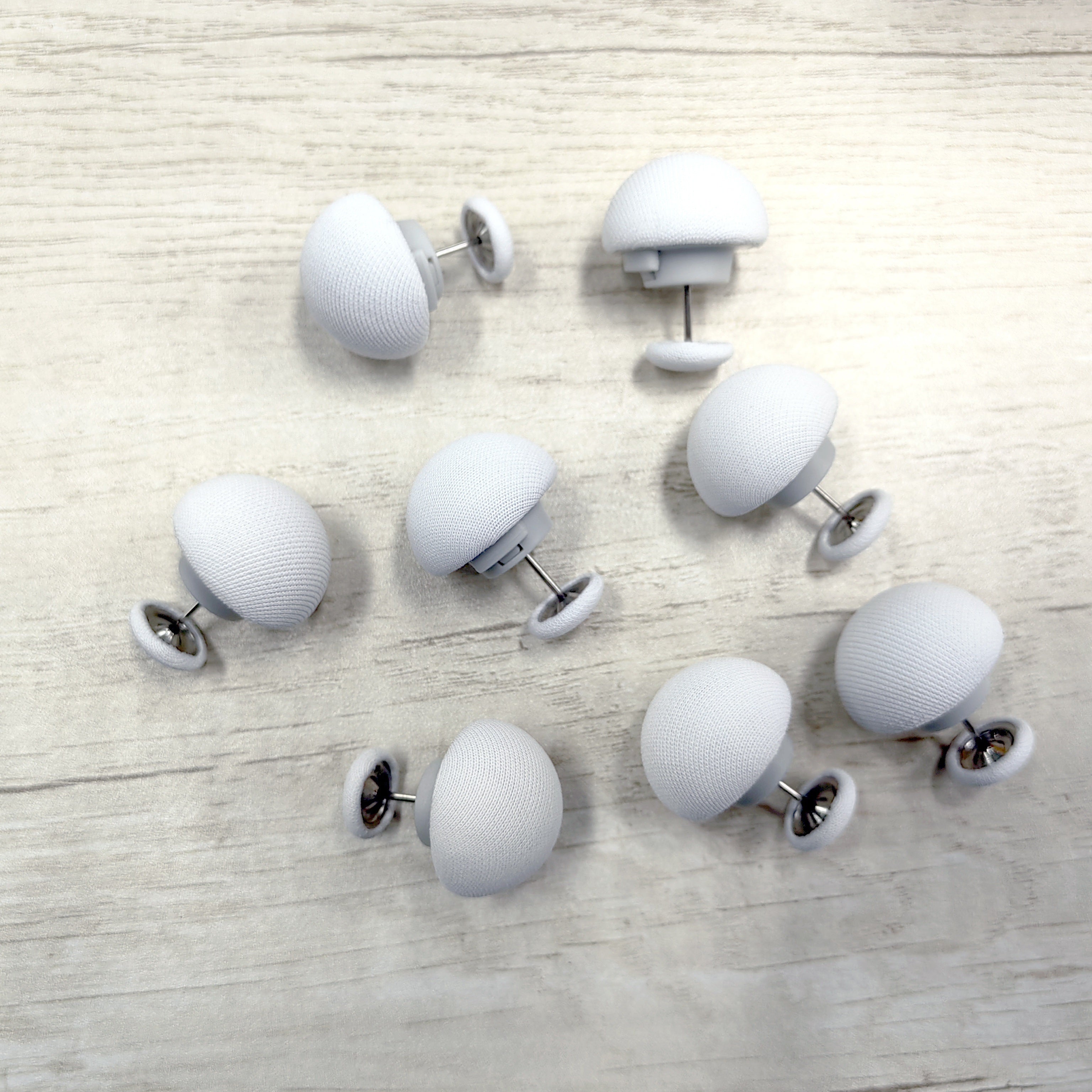 8 Pieces Bed Sheet Clips Non-Slip Mushroom Design Duvet Cover Holders for Bedding Accessories