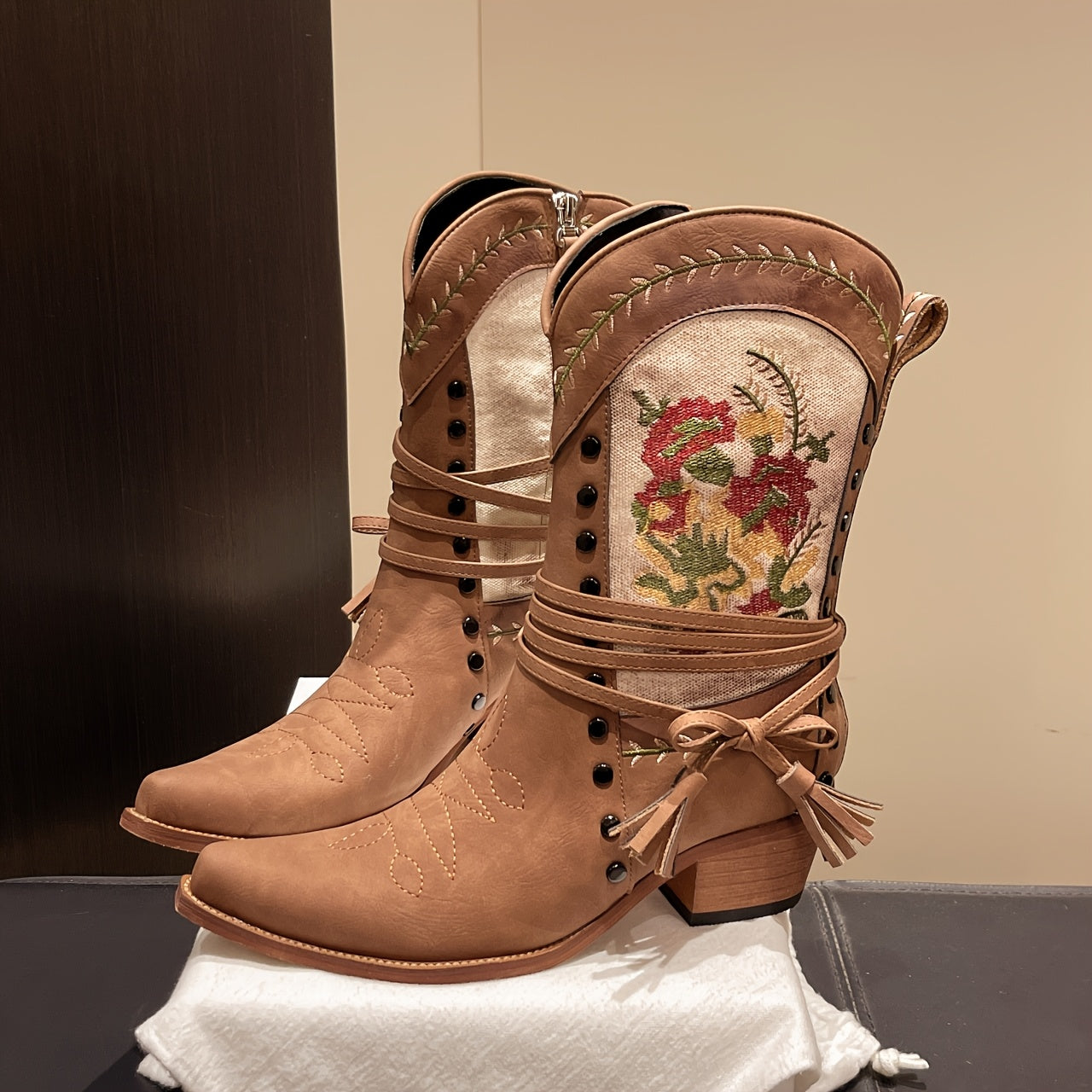 Women Ethnic Embroidery Print Short Boots Thick Heel Side Zipper