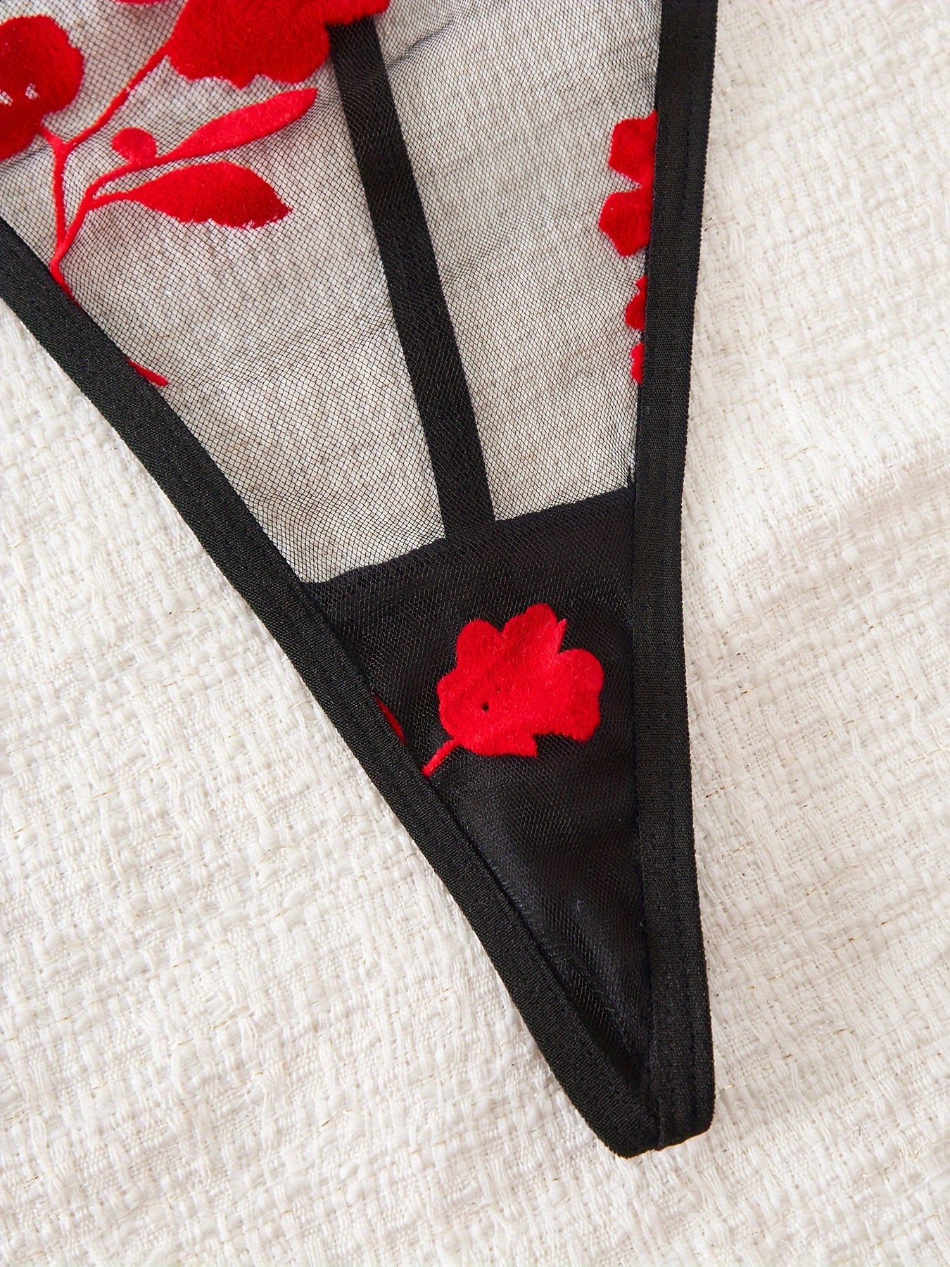 Women's Flower Mesh Pajama Set with Front Buckle