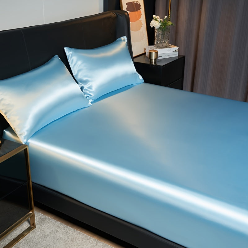 Роскошный сатиновый комплект простыней и наволочек однотонного цвета для кровати