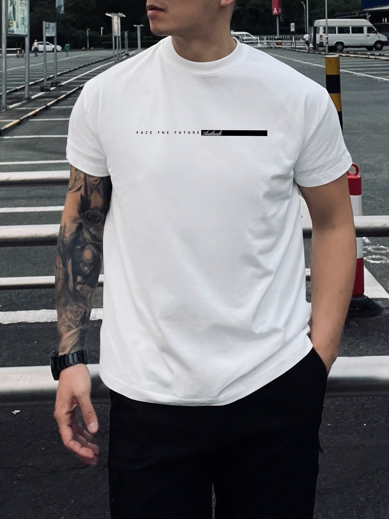 1 dona Unisex "KELAJAKKA QARASH" printli futbolka, polyester matodan, cho'ziluvchan, kattalar uchun oddiy mos keladi.